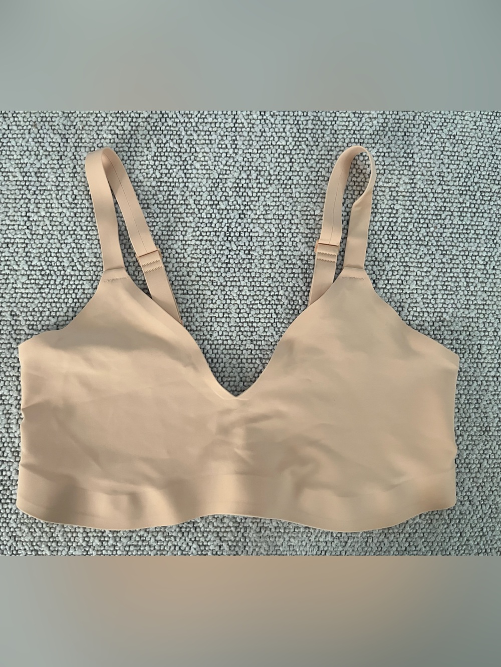 Parade Smooth Lift Triangle Bralette Seamless Universal (Sand)